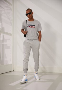 Tommy Jeans: Спортивные брюки 