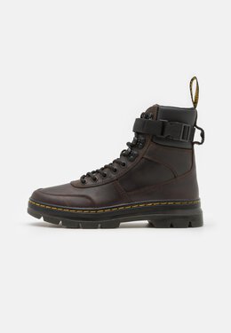 Dr. Martens: Тёмные ботинки 