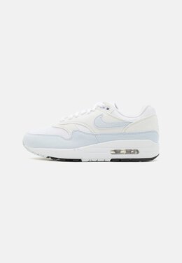 Nike: Белые кроссовки  Air Max 1