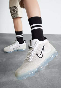 Nike: Белые кроссовки  Air VaporMax 2021