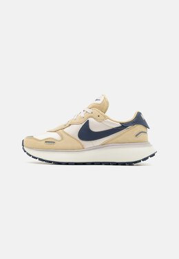 Nike: Светлые кроссовки  Waffle