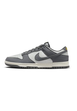 Nike: Серые кроссовки  Dunk Low Next Nature