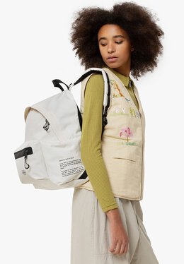 Eastpak: Бежевый рюкзак 