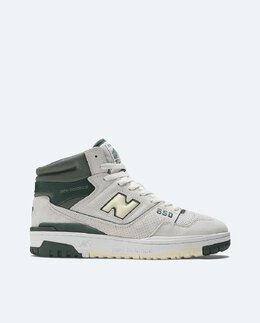 New Balance: Белые кроссовки 