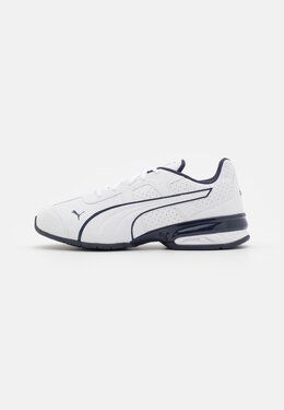 PUMA: Белые кроссовки 