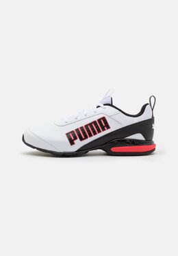 PUMA: Чёрные кроссовки 