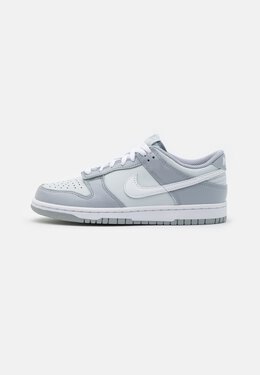 Nike: Белые кроссовки  Pure Platinum