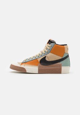 Nike: Чёрные кеды Blazer Mid