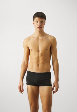 EA7 EMPORIO ARMANI: Шорты 