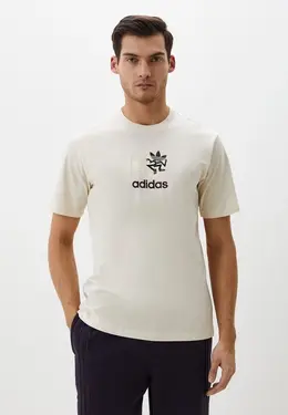 adidas Originals: Бежевая футболка 