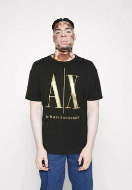 Armani Exchange: Футболка с принтом 