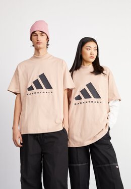 Adidas Originals: Футболка  Originals с принтом