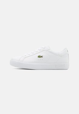 Lacoste: Белые кроссовки  Powercourt