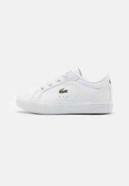 Lacoste: Белые кроссовки  Powercourt