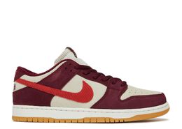 Nike: Белые кроссовки  Dunk Low