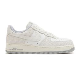 Nike: Белые кроссовки  Air Force 1