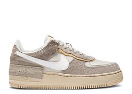 Nike: Бежевые кроссовки  Air Force 1 Shadow