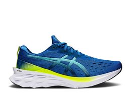 Asics: Синие кроссовки  Novablast 2