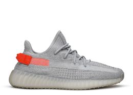 Adidas: Светлые кроссовки  Yeezy Boost 350 v2