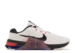 Nike: Белые кроссовки 