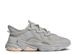 Adidas: Серые кроссовки  Ozweego