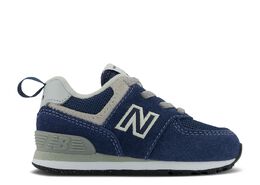 New Balance: Обувь  Core