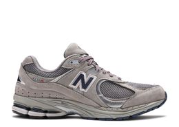 New Balance: Светлые кроссовки  2002R