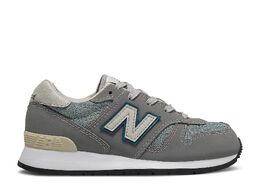 New Balance: Серые кроссовки  1300