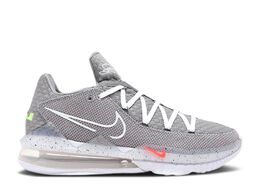 Nike: Серые кроссовки  Lebron 17 Low