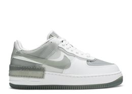 Nike: Серые кроссовки  Air Force 1 Shadow