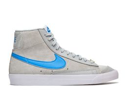 Nike: Серые кроссовки  Blazer Mid 77