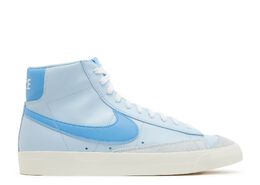 Nike: Голубые кроссовки  Blazer Mid 77 Vintage