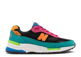 New Balance: Розовые кроссовки  992