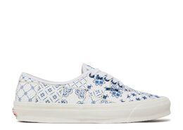 Vans: Белые кроссовки  Authentic LX