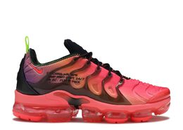 Nike: Красные кроссовки  Air Vapormax Plus