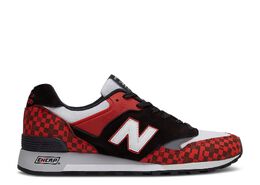 New Balance: Красные кроссовки  577