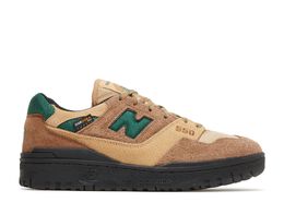 New Balance: Светлые кроссовки  550