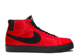 Nike: Красные кроссовки  Zoom Blazer