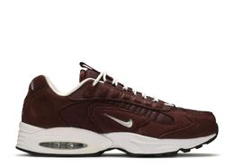 Nike: Красные кроссовки  Air Max Triax