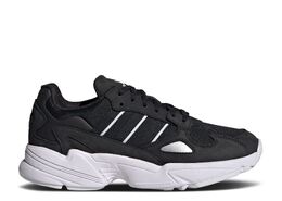 Adidas: Чёрные кроссовки  Falcon