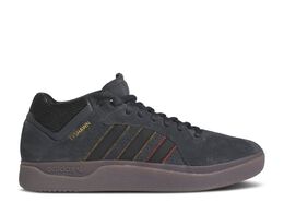 Adidas: Коричневые кроссовки  Tyshawn