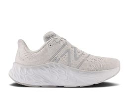 New Balance: Бежевые кроссовки  Fresh Foam