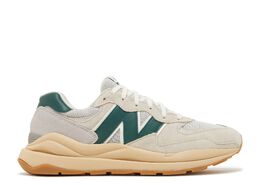 New Balance: Зелёные кроссовки  57/40