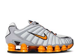 Nike: Белые кроссовки  Shox TL