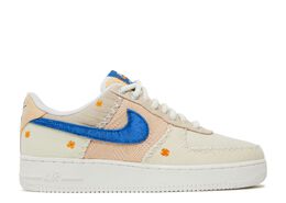 Nike: Бежевые кроссовки  Air Force 1