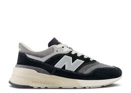 New Balance: Чёрные кроссовки 