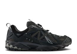 New Balance: Чёрные кроссовки 