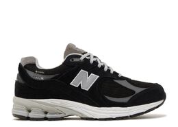 New Balance: Чёрные кроссовки  2002R