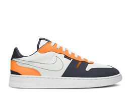 Nike: Белые кроссовки  Squash Type