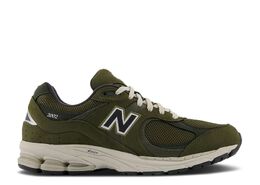 New Balance: Зелёные кроссовки  2002R